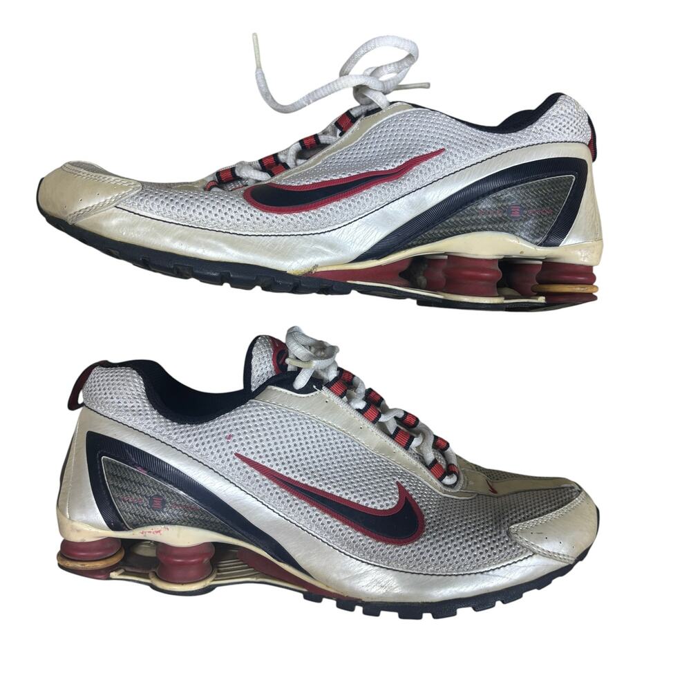vintage y2k 2006 Nike Shox 315444-101 size 7Y mens 6.5 womens 8.5 sports 2000s